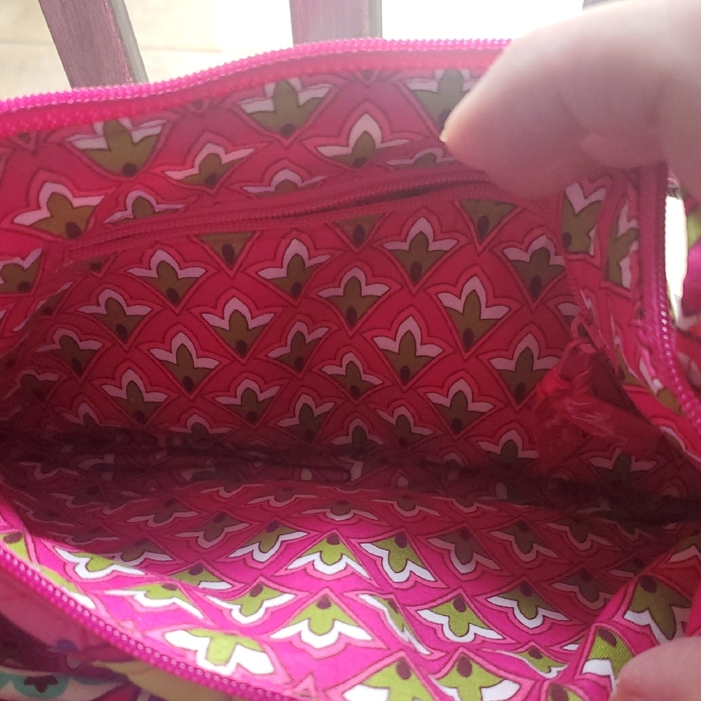 Vibrant Pink Patterned Crossbody Bag - Picture 5 of 9